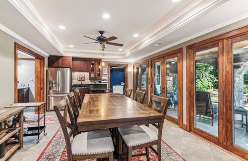 Gainesville House | Breathing taking views of Lake Lanier in a quite and private cove.