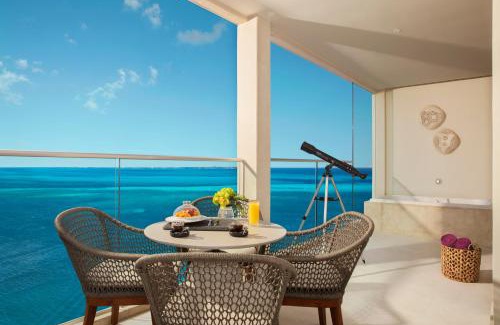 Zona Hotelera Resort | Breathless Cancun Soul Resort & Spa - Adults Only - All Inclusive