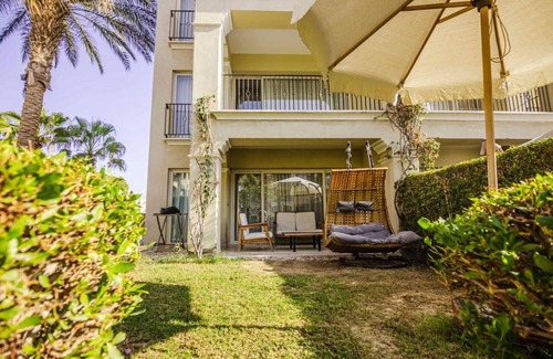 Sahl Hasheeh Apartment | Breathtaking Red Sea Shoren1 bedroom modern vacation apartment in luxury resort