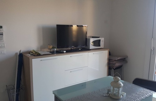 San Benedetto di Lugana Apartment | BREATHTAKING PANORAMA FROM THE SOLARIUM ON THE ROOF Free Wi-Fi, 2 BATHS
