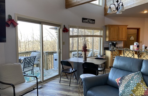 Hot Springs Village House | Breathtaking mountain views-4king en suites, bunk rm, sauna, air hockey,MANCAVE!
