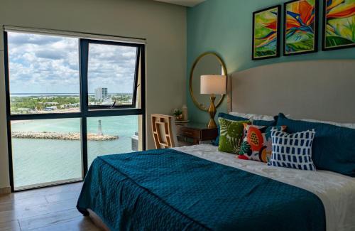 Puerto Yucalpeten Apartment | Breathtaking 2BR deluxe condo with stunning views