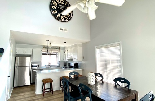 Surf City House | Breathtaking Beachfront View! Sleeps 8, Spacious Patios & Dog-Friendly