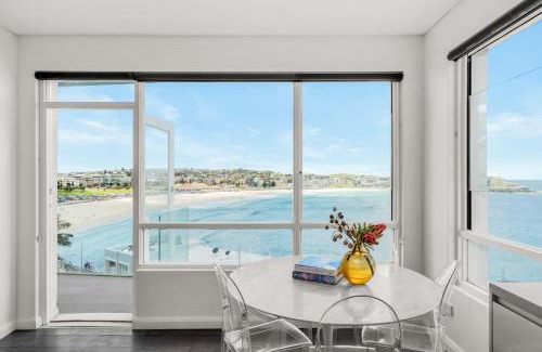 Bondi Beach Apartment | Breathtaking Bondi Beach