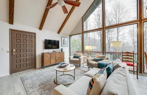 Brevard House | Breathtaking Brevard Home with Screened Porch!