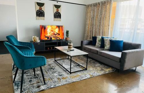 Braamfontein Apartment | Breathtaking city skyline