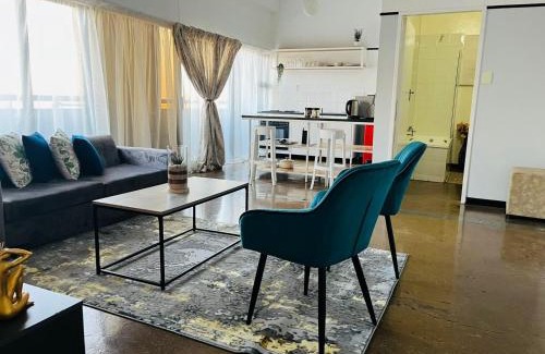 Braamfontein Apartment | Breathtaking city skyline