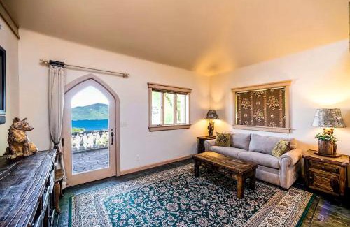 Bolton Landing House | Breathtaking Cottage Rental on Castle Grounds Overlooking Lake George