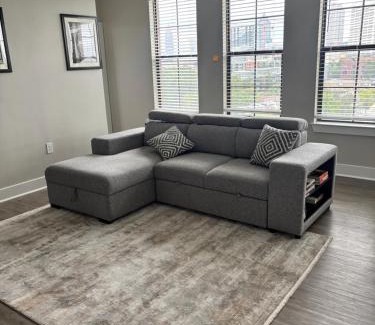Castleberry Hill Apartment | Breathtaking Dwntwn Luxury Views