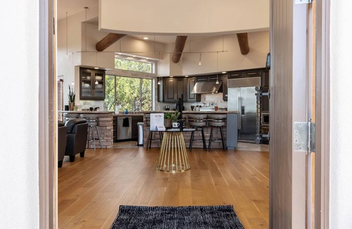 West Sedona House | Breathtaking Luxury Estate Perched High, Panoramic Views, Pool & Hot Tub!