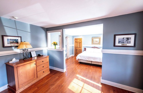 Shawnee On Delaware Hotel | Breathtaking Outdoor Escape | Perfect for Golf Enthusiasts and Nature Lovers
