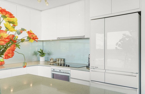 Scarborough Apartment | Breathtaking Oceanview Penthouse With Beach Access!
