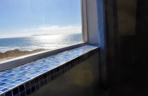 Playas De Tijuana Condo | Breathtaking Ocean Views 2BR/2BA. Playas de Tijuana. Secure Building + Parking