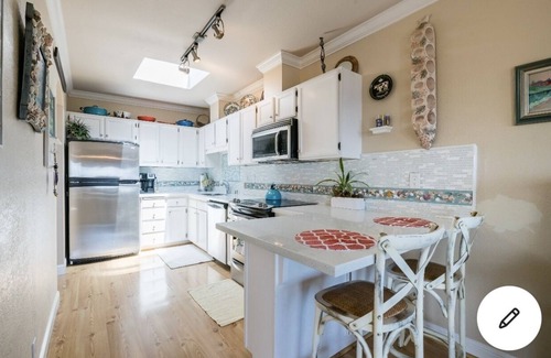 Aptos Condo | Breathtaking Ocean View!
