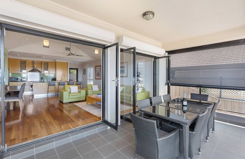 McCracken House | Breathtaking Sea Views at Bennys