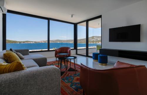 Razanj Apartment | Breathtaking Seafront Elegance Luxury Penthouse