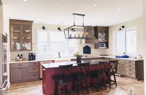 Fond du Lac House | Breathtaking sunrises - 15 min from EAA, Walleye Weekend!