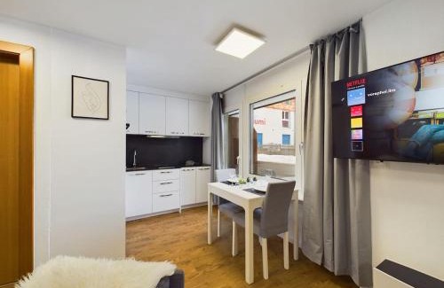 Taesch Apartment | Breathtaking View Apartment near Zermatt with Parking