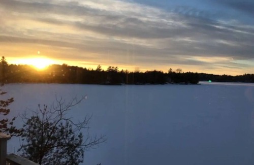 Port Carling Cottage | Breathtaking View Lake Front Cottage