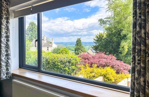 Littledean Cottage | Breathtaking views across the River Severn