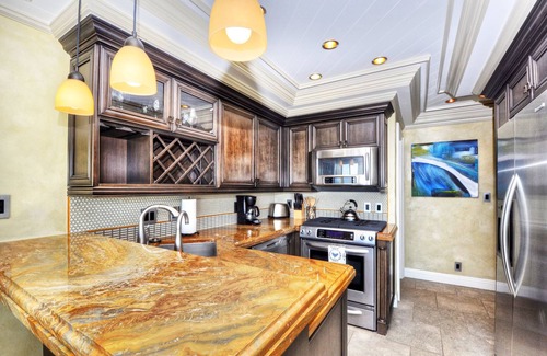 Laguna Beach Villa | Breathtaking Views Savor the Sunset, Relax