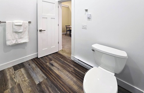 Grove City Hotel | Breckenridge Suites