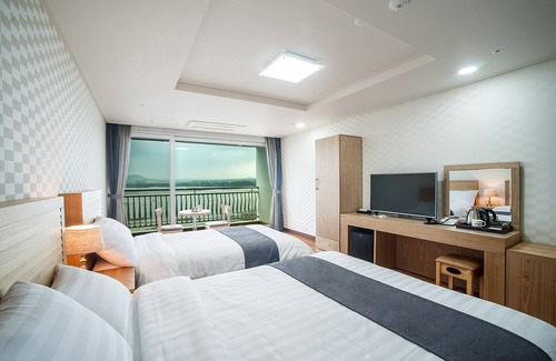 Seongsan Hotel | Breeze Bay Hotel