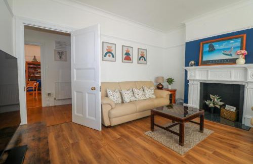 Bognor Regis House | Breeze