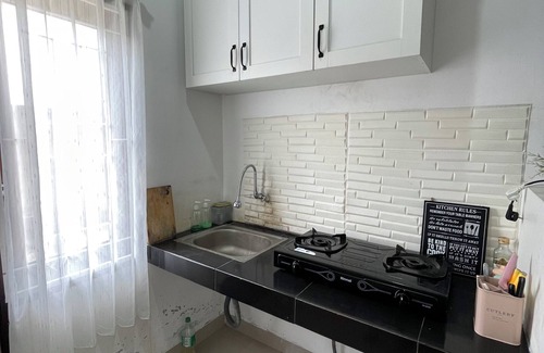 Kecamatan Labuapi Bed & Breakfast | Breeze Home BnB