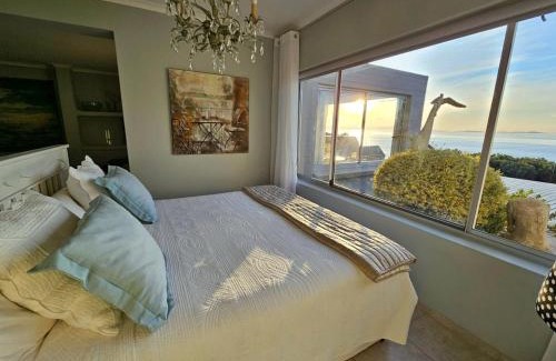 Mountainside Apartment | Breeze In