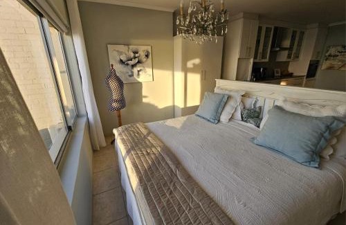 Mountainside Apartment | Breeze In