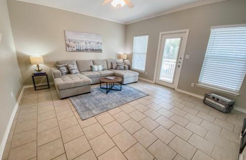 Corpus Christi House | Breezeways