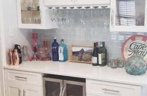 Villas House | Breezy Corner Getaway 4 Bedroom home with spectacular sunset views.