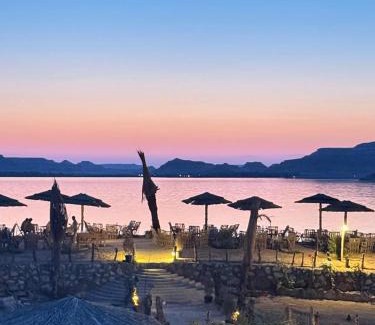 Siwa Hotel | Breezy island Hotel
