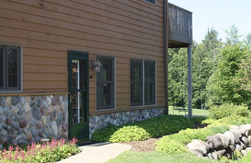 Breezy Point Condo | Breezy Point Resort Whitebirch Estates, on Pelican Lake