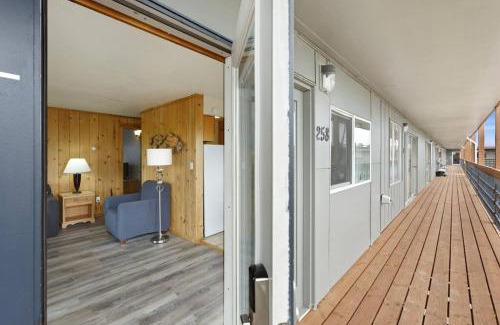 Ocean Shores House | Breezy Sails Condo