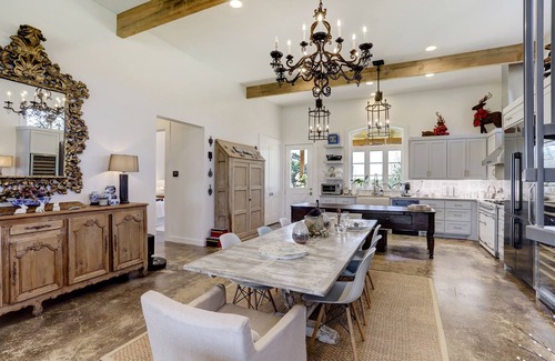 Brenham House | Brenham-Home/Barn amazing place to stay! Completed 2019