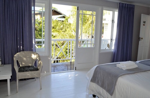 Brenton-on-Sea Bed & Breakfast | Brenton Beach House