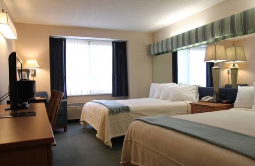 Downtown Hotel | Brentwood Inn & Suites