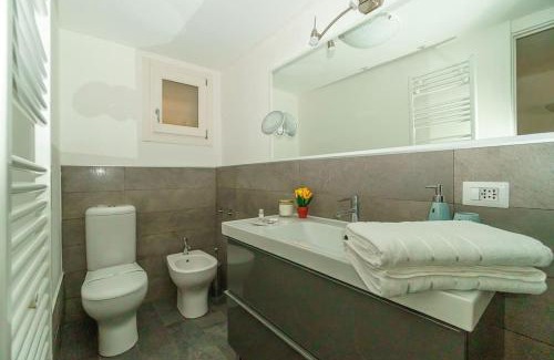 San Marco Apartment | [Brera-Moscova] Duomo 15 minuti a piedi