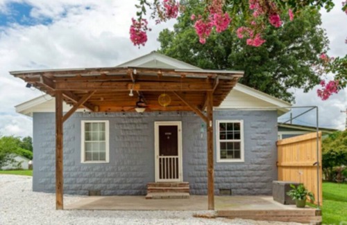 Brevard House | Brevard's Bike Path Bungalow