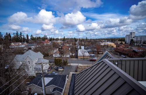 Cheney Apartment | Brewster Hall