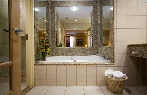 Banff Hotel | Brewster Mountain Lodge