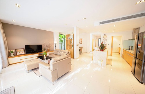 Ngu Hanh Son Villa | BRG GOLF - Danang Private Pool Villa 3BR