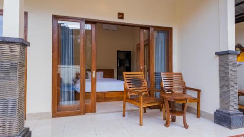 By Pass Ngurah Rai House | Brian Homestay