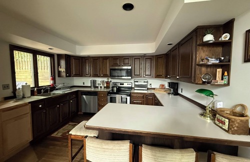 Lakeville Ski Chalet | Briar Hill North Lakefront Contemporary with Private Dock