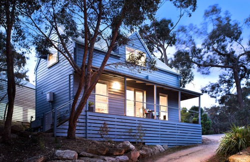 Daylesford Cottage | Briars Loft is a 1 bedroom cottage perfect for weekends & mid-week escapes