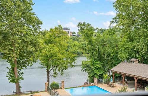 Branson House | Briarwood Shores