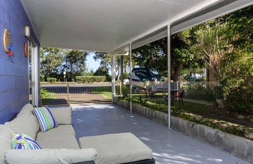 Banksia Beach House | Bribie Beach House on Solander