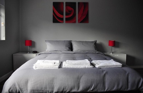 Bongaree Bed & Breakfast | Bribie Island Square
